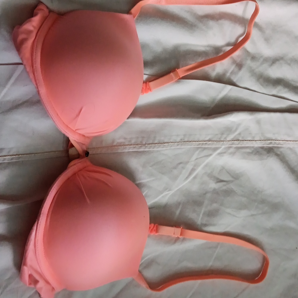 Victorias secret Fabulous Plunge